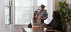 Customer discuss their relocation with a employee relocation expert.